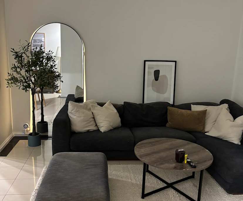 Whole property with 2 rooms for rent