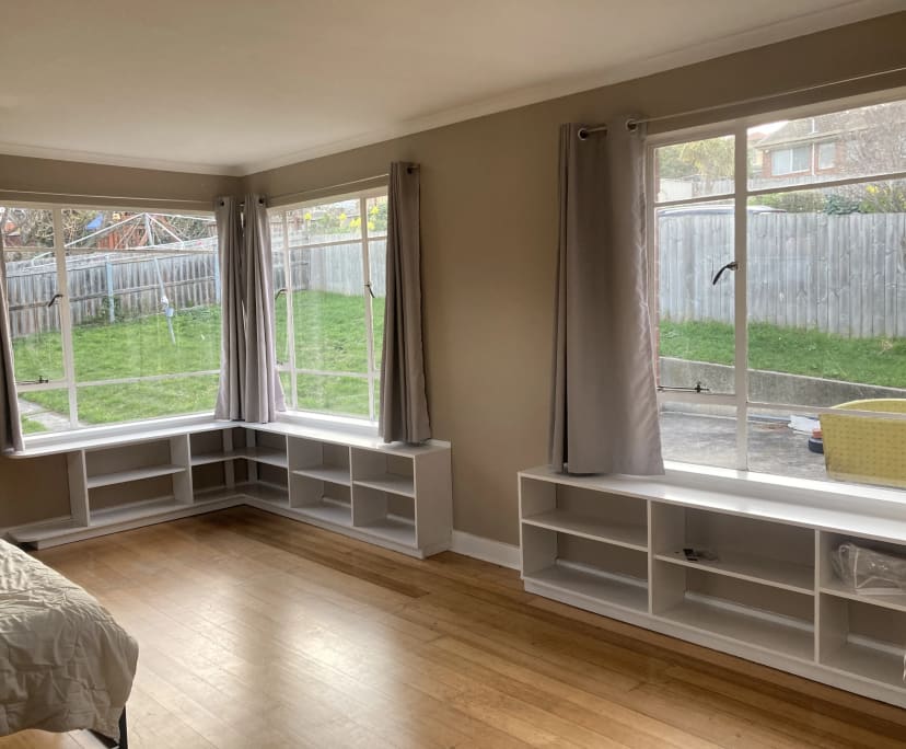 Room in a share house