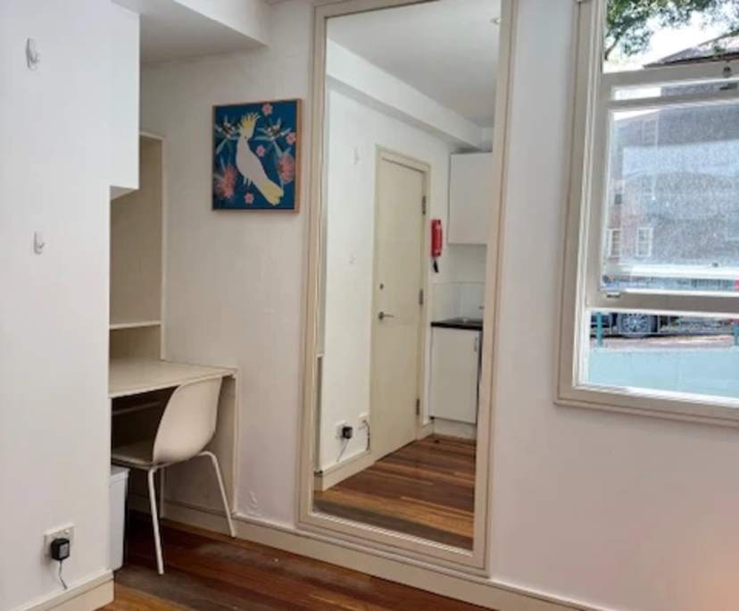 Furnished room studio flat for rent