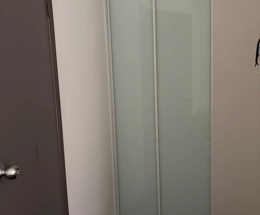 Room with ensuite in a flatshare