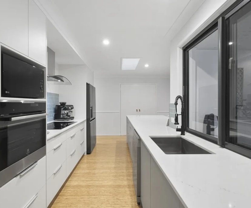 Unfurnished room in a share house