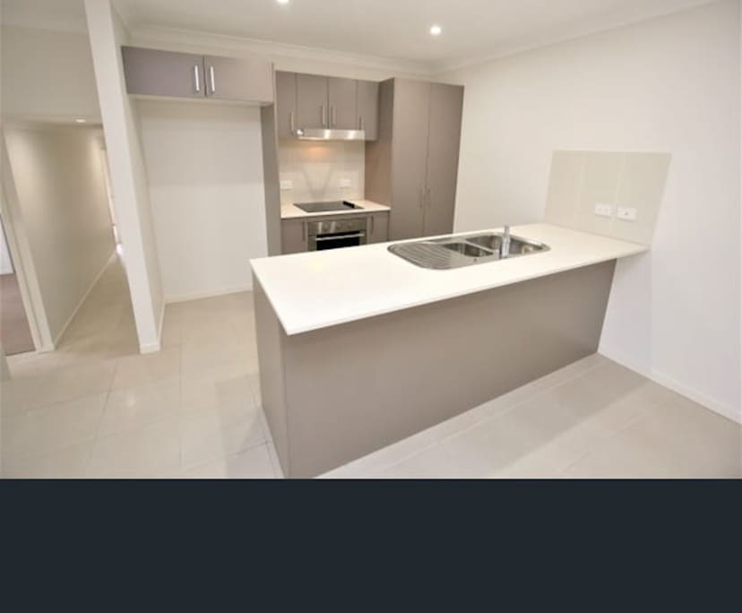 Unfurnished room with own bathroom