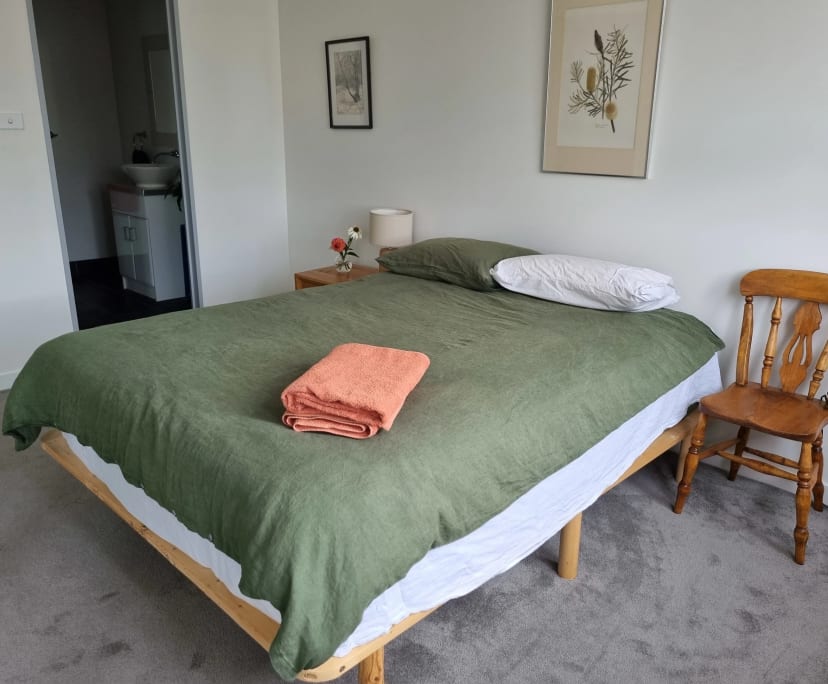 Room for Rent in Turner, Canberra 350, Furnished,...
