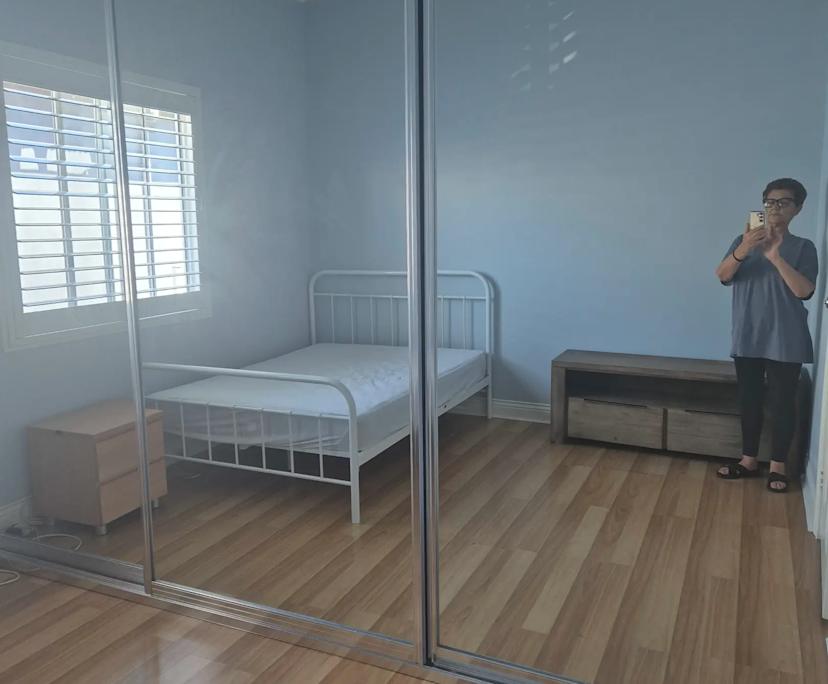 $300, Share-house, 5 bathrooms, Adamstown NSW 2289