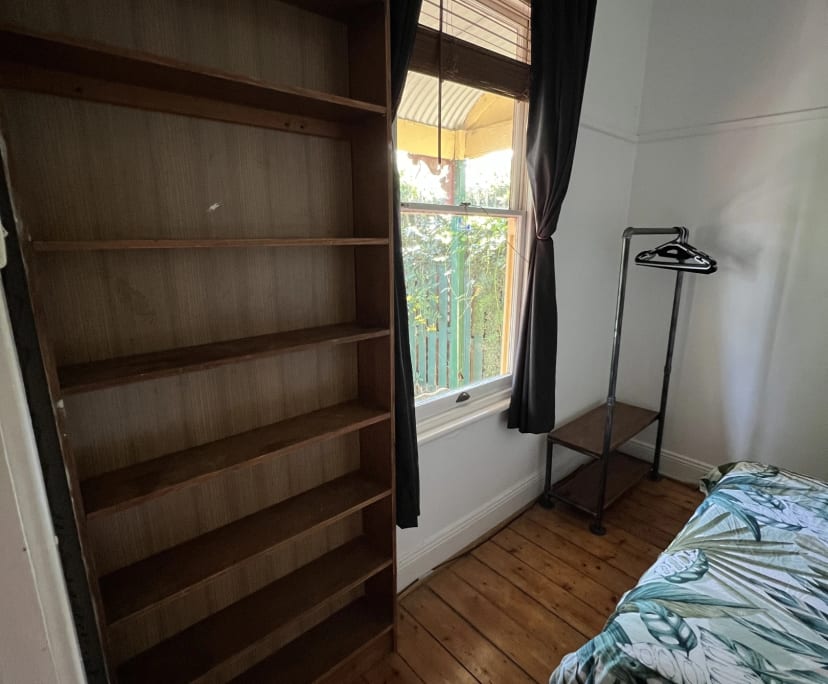 Unfurnished room in a share house
