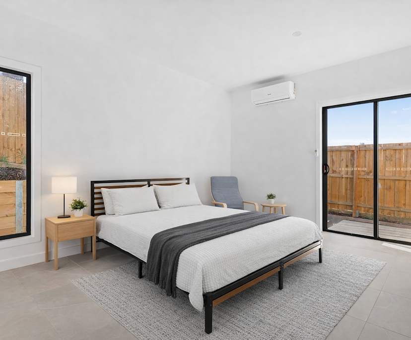 Furnished room with ensuite in a share house