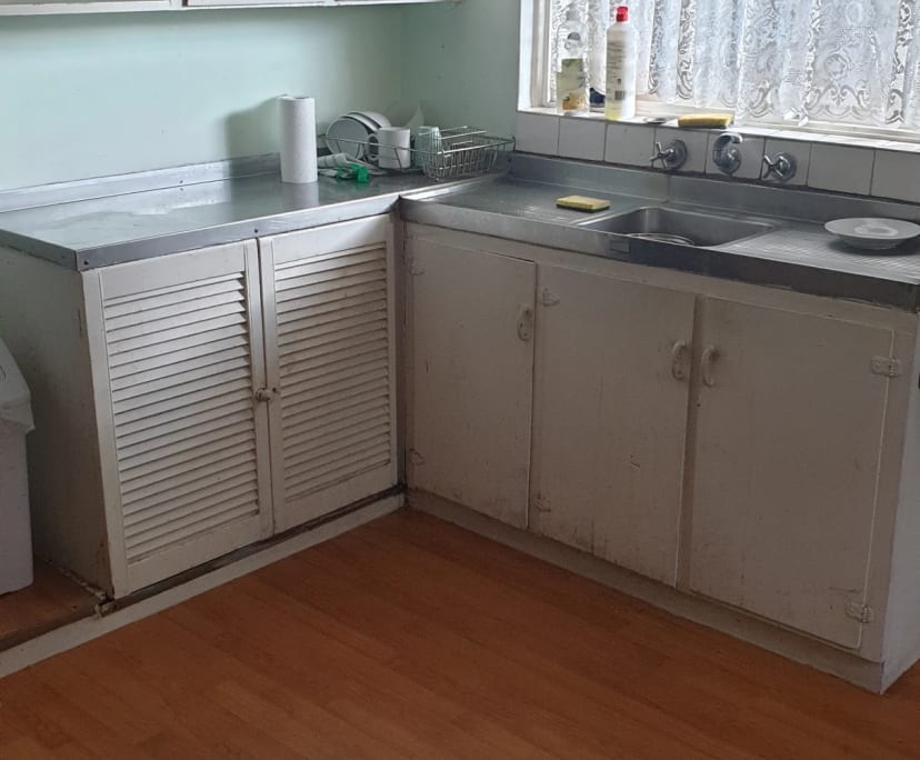 $180, Share-house, 3 bathrooms, Glen Waverley VIC 3150