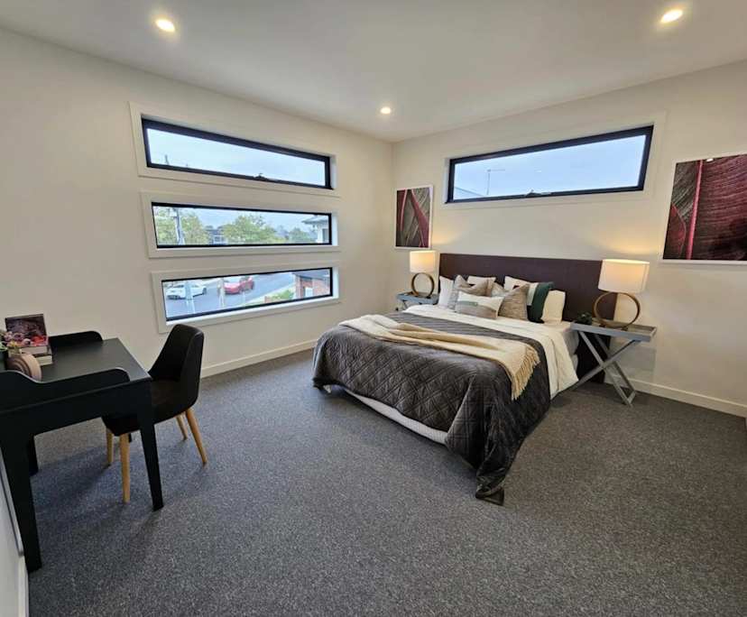 Furnished room in a share house