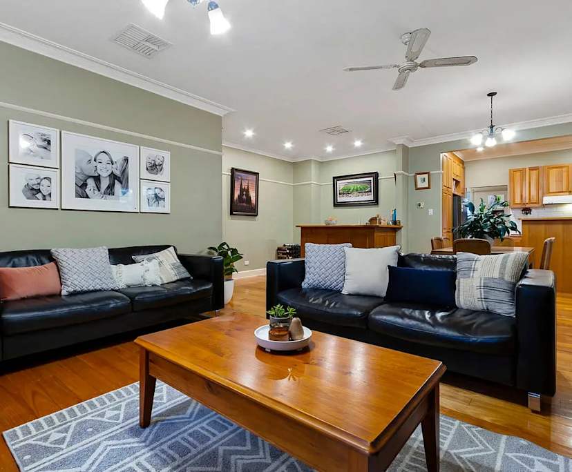 $270, Share-house, 3 bathrooms, Box Hill South VIC 3128