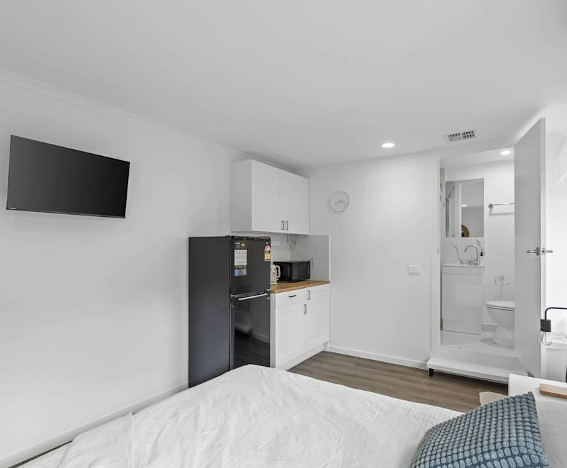 $200, Share-house, 6 bathrooms, Wyndham Vale VIC 3024