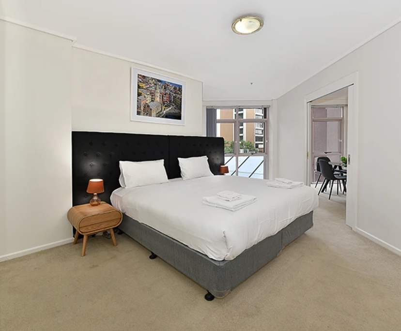 $699, 1-bed, 1 bathroom, Melbourne VIC 3000