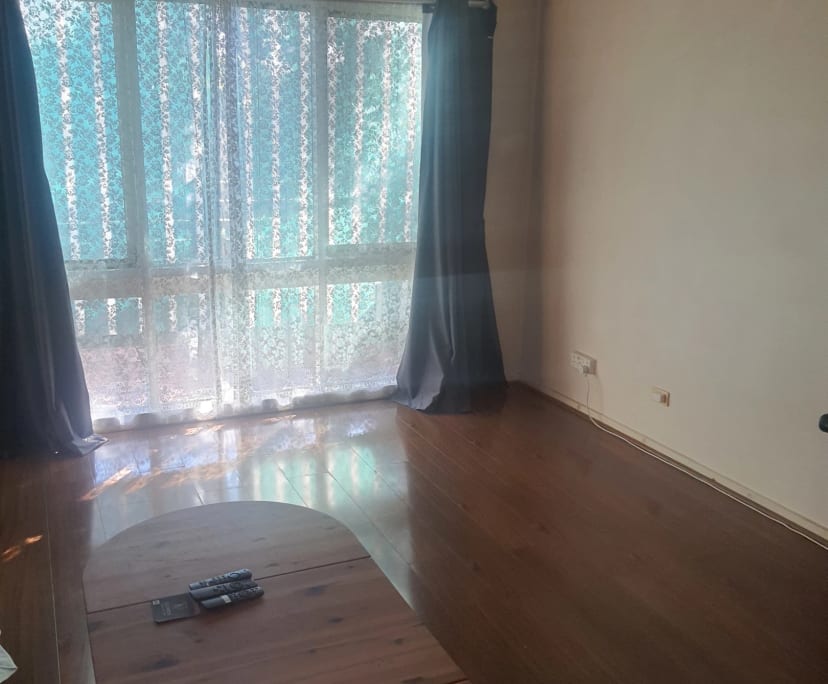 Unfurnished room in a share house