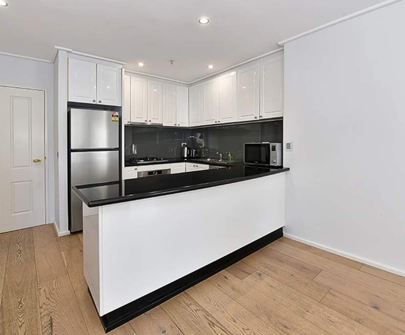 $1,425, Whole-property, 3 bathrooms, Melbourne VIC 3000