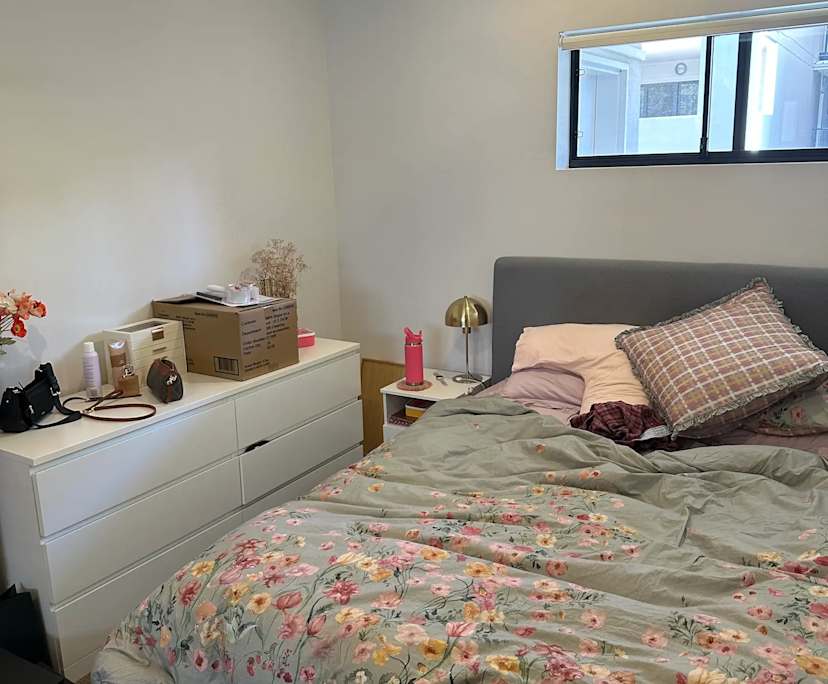 Unfurnished room with own bathroom
