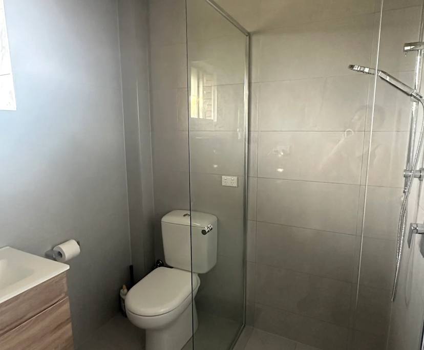 Unfurnished room in a flatshare