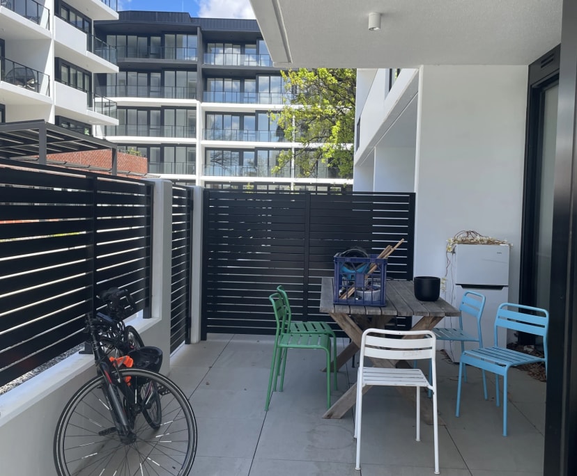 Room for Rent in Griffith, Canberra 330, Unfurnis...