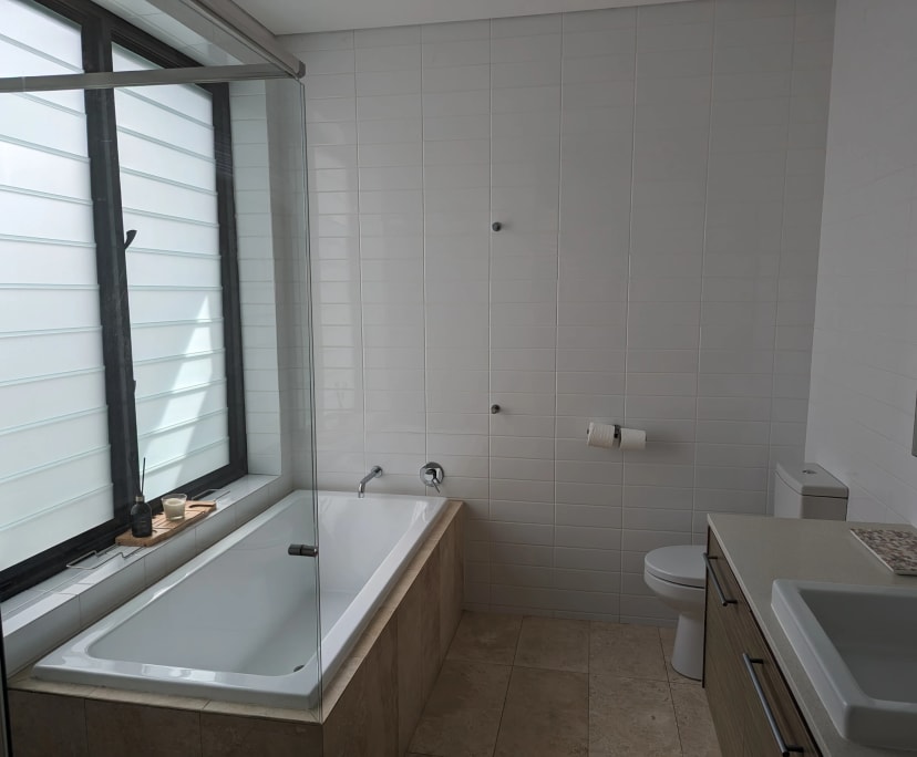 $375, Share-house, 4 bathrooms, North Coogee WA 6163