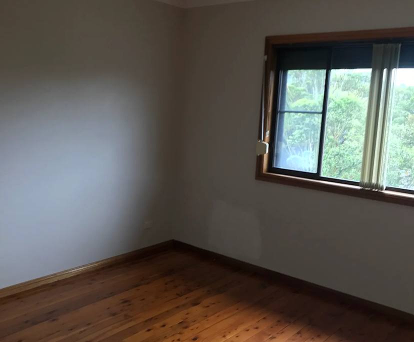 $275, Share-house, 6 bathrooms, Cordeaux Heights NSW 2526