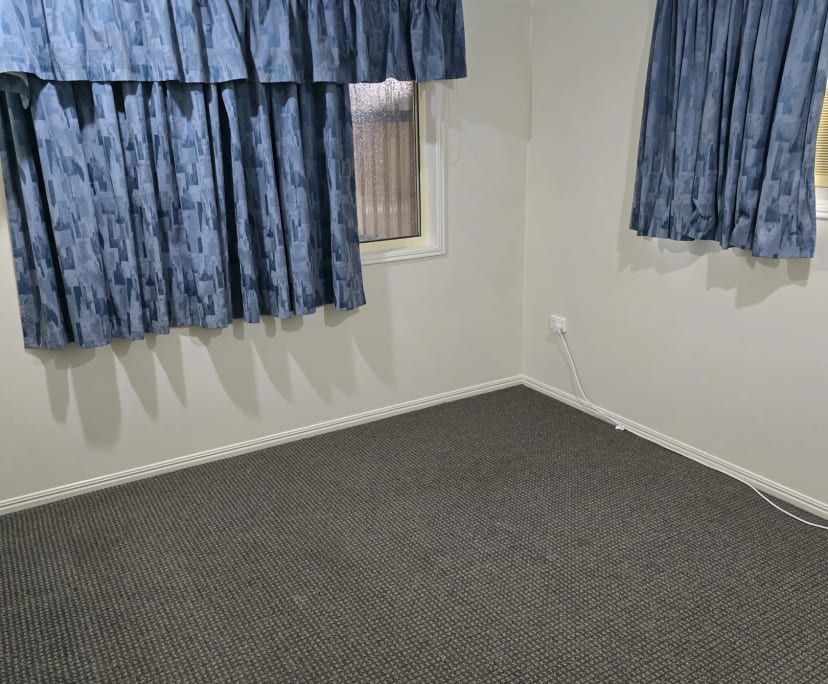 $190, Share-house, 5 bathrooms, Thabeban QLD 4670