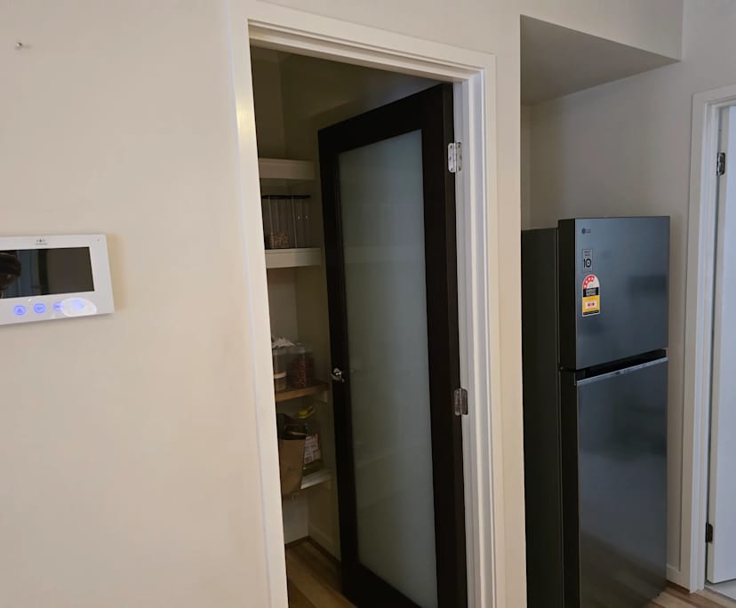 $175, Share-house, 4 bathrooms, Clyde North VIC 3978