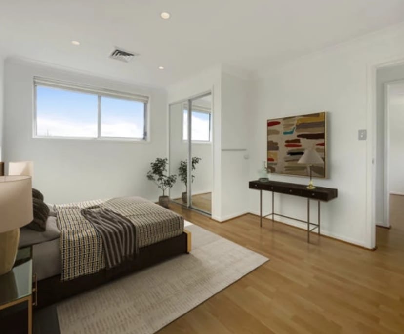 Room in a share house