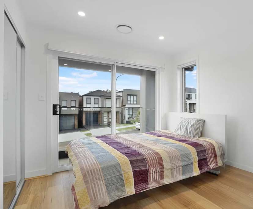 propertyImage
