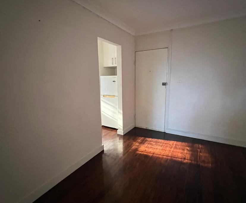 $300, Flatshare, 2 bathrooms, Belmore NSW 2192