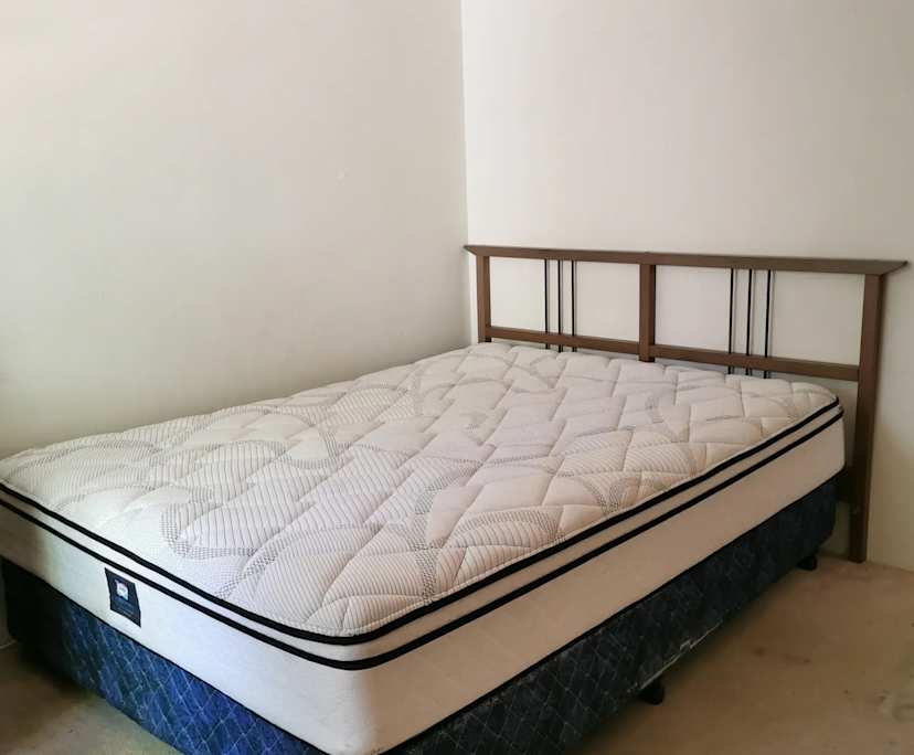 $300, Share-house, 4 bathrooms, Cannington WA 6107