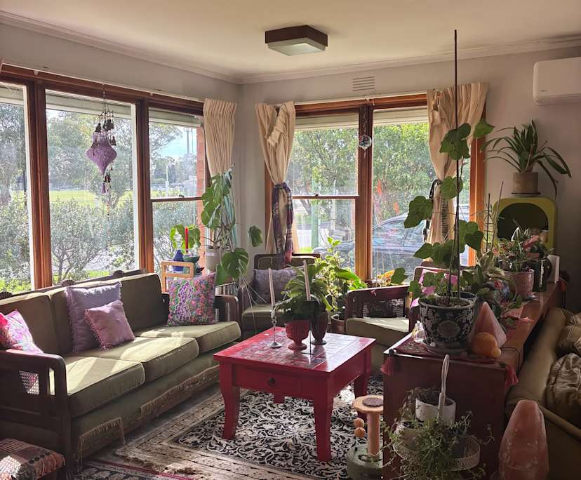 Unfurnished room in a share house