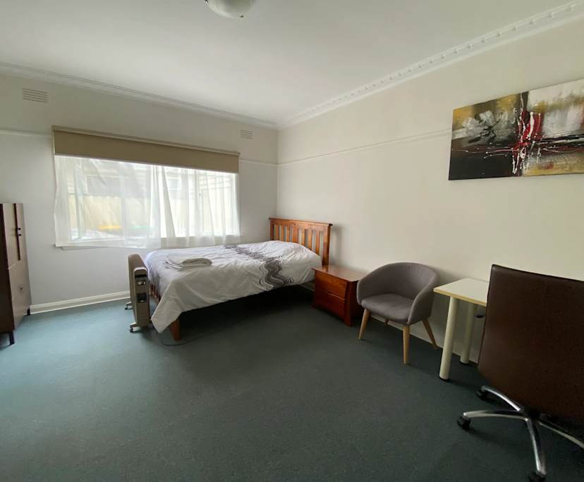 Furnished room in a share house