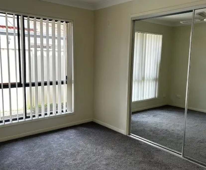 Unfurnished room with own bathroom