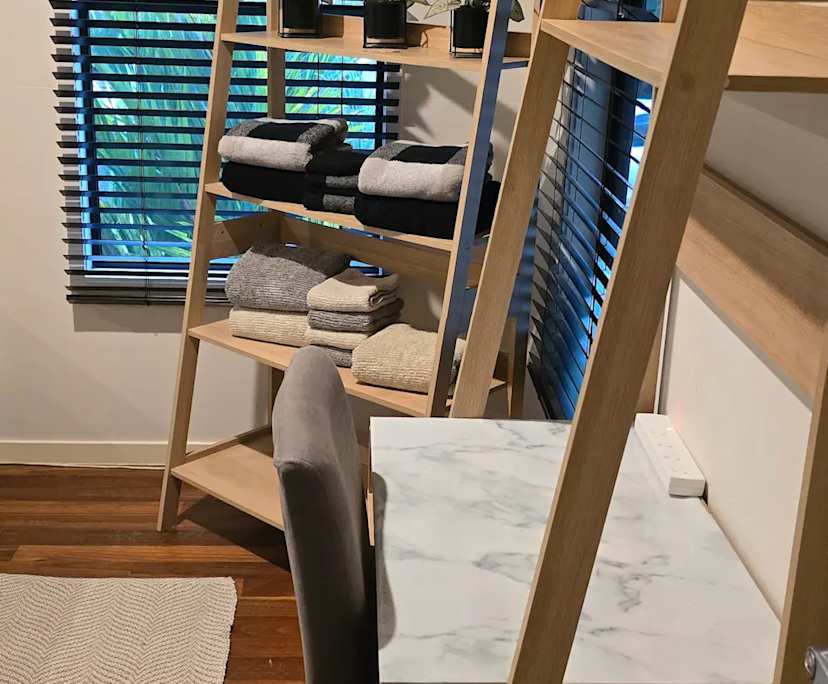 $250, Share-house, 2 bathrooms, Palm Cove QLD 4879