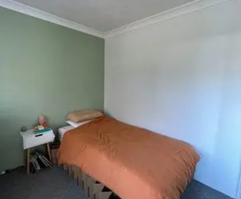 Unfurnished room in a flatshare