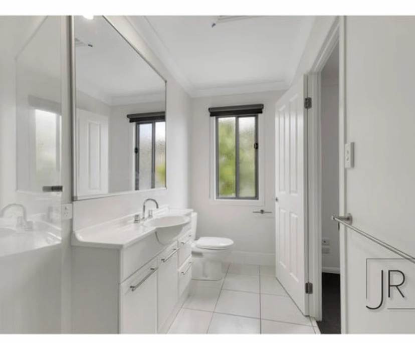 $400, Share-house, 3 bathrooms, Varsity Lakes QLD 4227