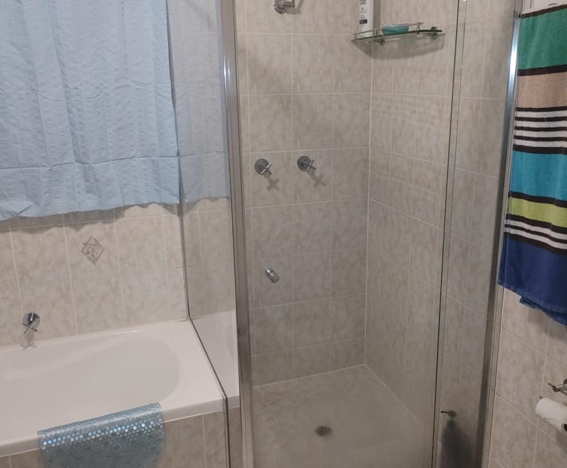 $210, Flatshare, 2 bathrooms, Penshurst NSW 2222