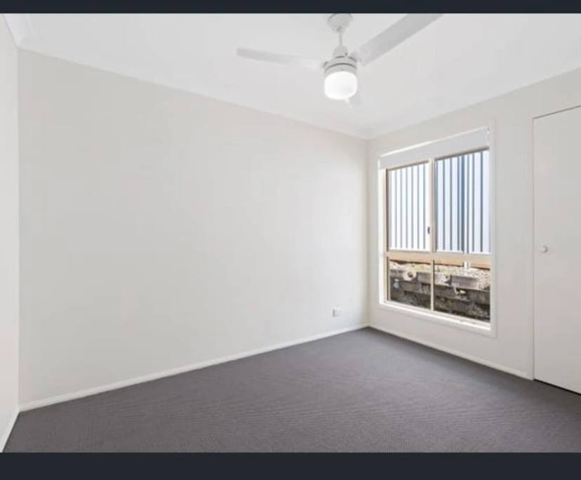 Unfurnished room in a share house