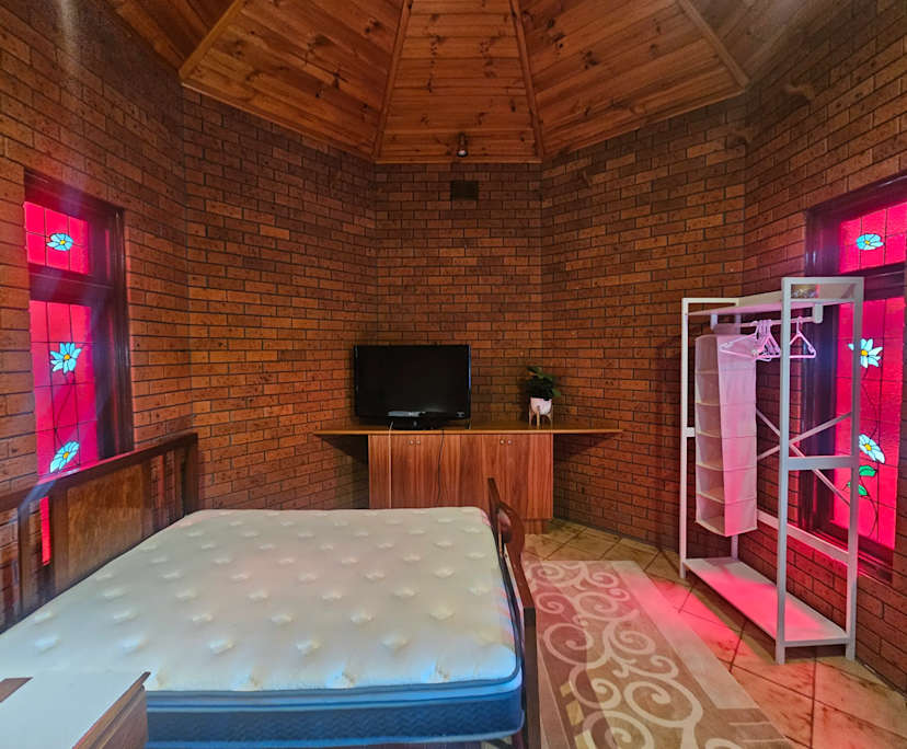 $220-300, Share-house, 2 rooms, Tullamarine VIC 3043, Tullamarine VIC 3043