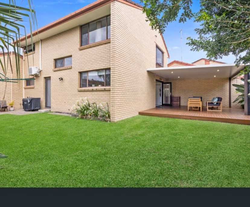 Unfurnished room with own bathroom
