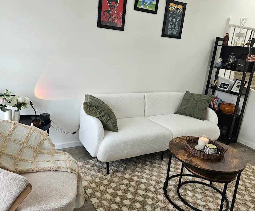 propertyImage