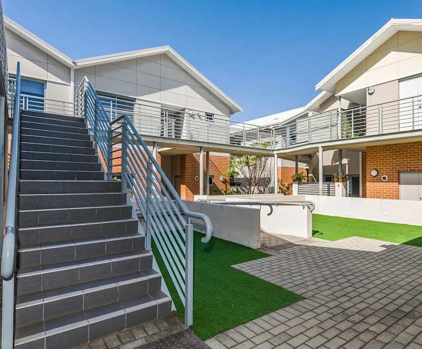 $270, Flatshare, 3 bathrooms, Carlisle WA 6101