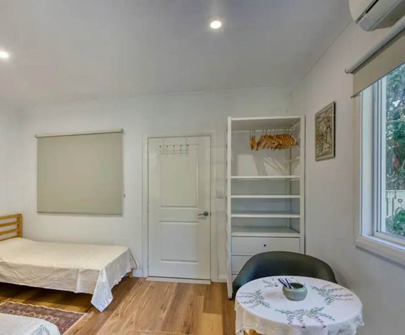 $350, Studio, 1 bathroom, Hovea WA 6071
