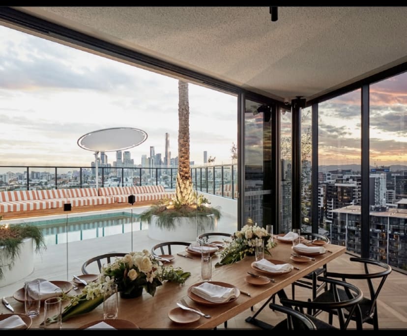 $600, Flatshare, 2 bathrooms, Newstead QLD 4006