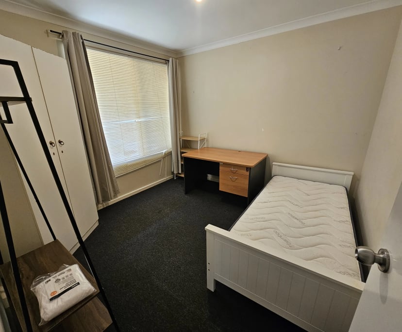 $200, Share-house, 3 bathrooms, Rivervale WA 6103