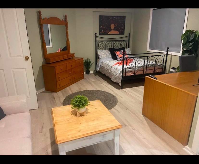 Furnished room granny flat for rent
