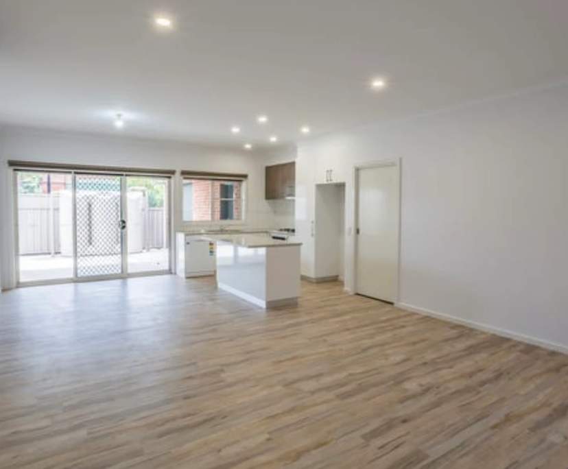 Room in a share house