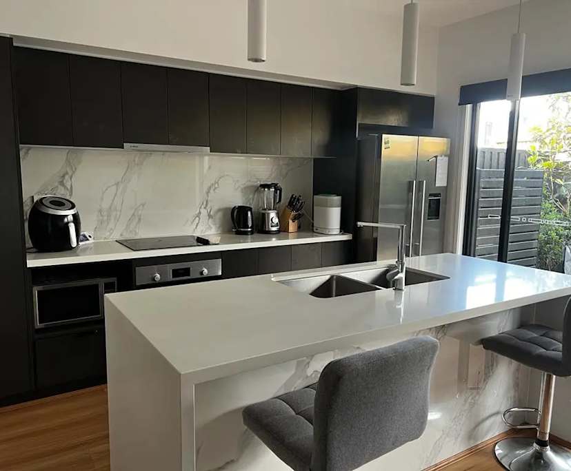 $300, Share-house, 4 bathrooms, McDowall QLD 4053