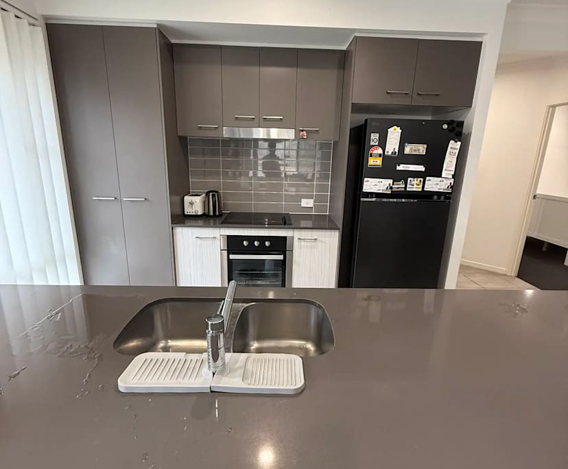 $250, Share-house, 4 bathrooms, Pimpama QLD 4209