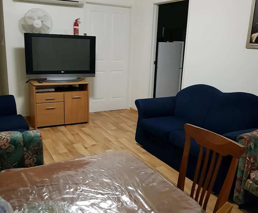 $300, Share-house, 6 bathrooms, Parramatta Park QLD 4870