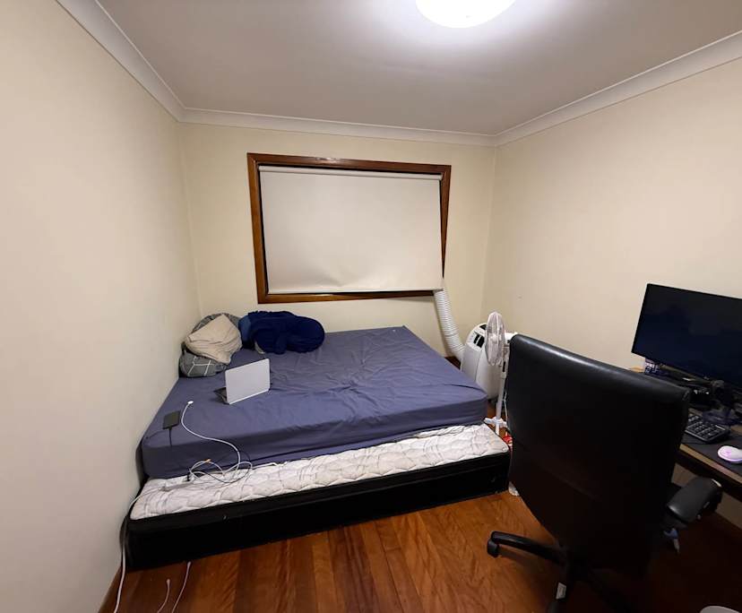 Unfurnished room with own bathroom