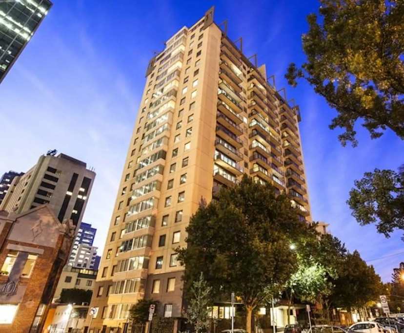 $1,395, Whole-property, 3 bathrooms, Melbourne VIC 3000